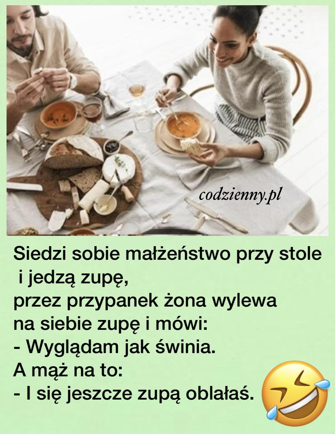 Małżeństwo je zupę 